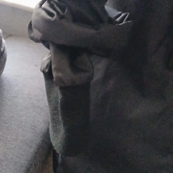 Michael Kors Black Puffer Coat - Picture 7 of 12